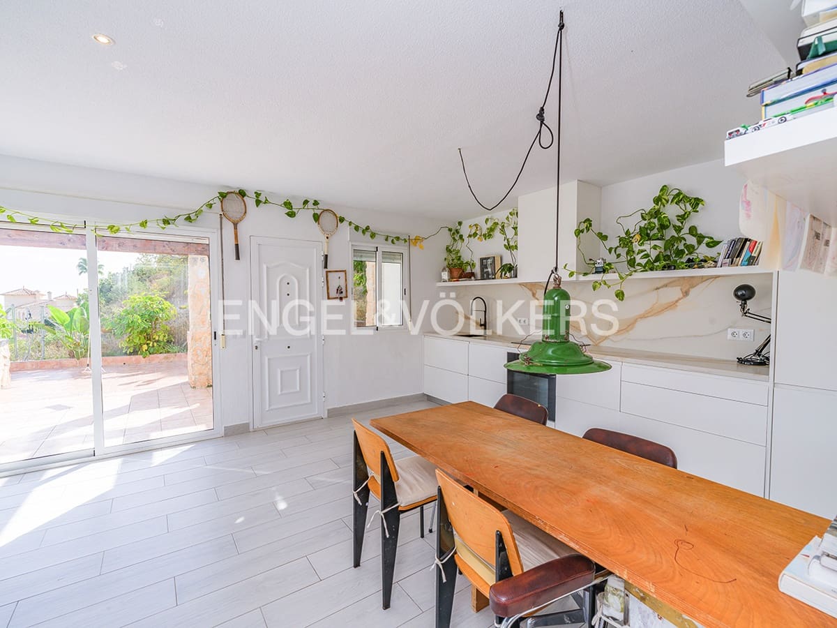 2 soveværelse Villa til salg i Venta Lanuza - € 695.000 (Ref: 10140182)