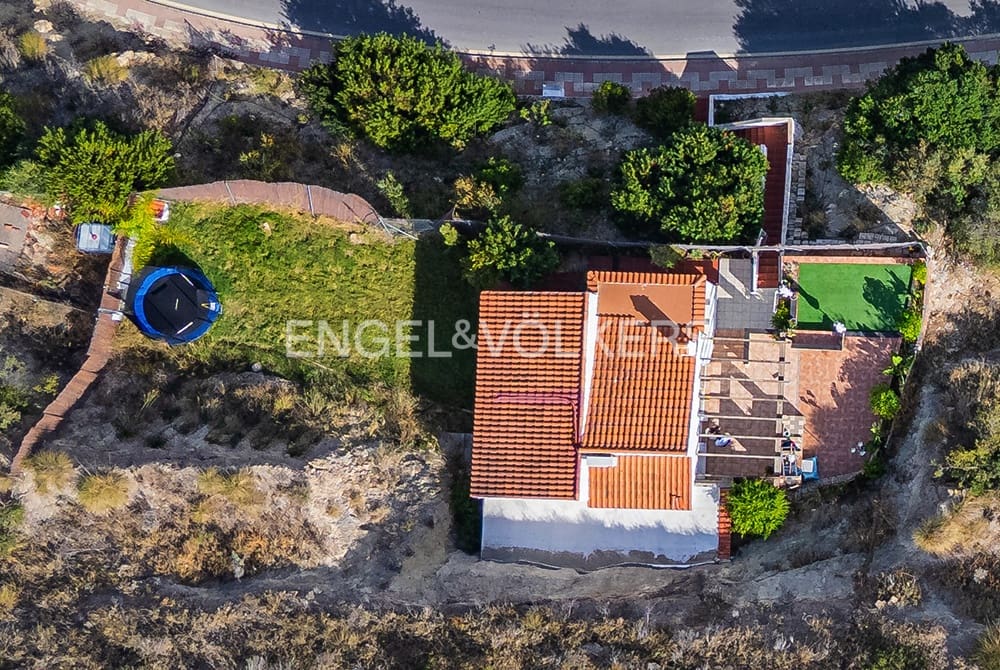 2 soveværelse Villa til salg i Venta Lanuza - € 695.000 (Ref: 10140182)