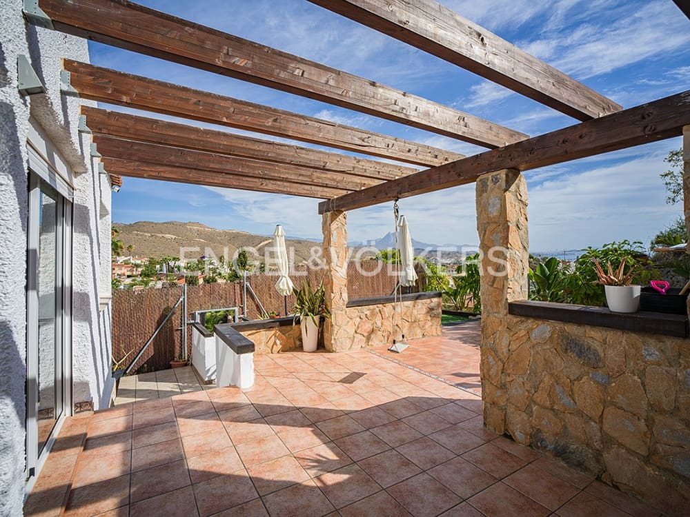 2 soveværelse Villa til salg i Venta Lanuza - € 695.000 (Ref: 10140182)