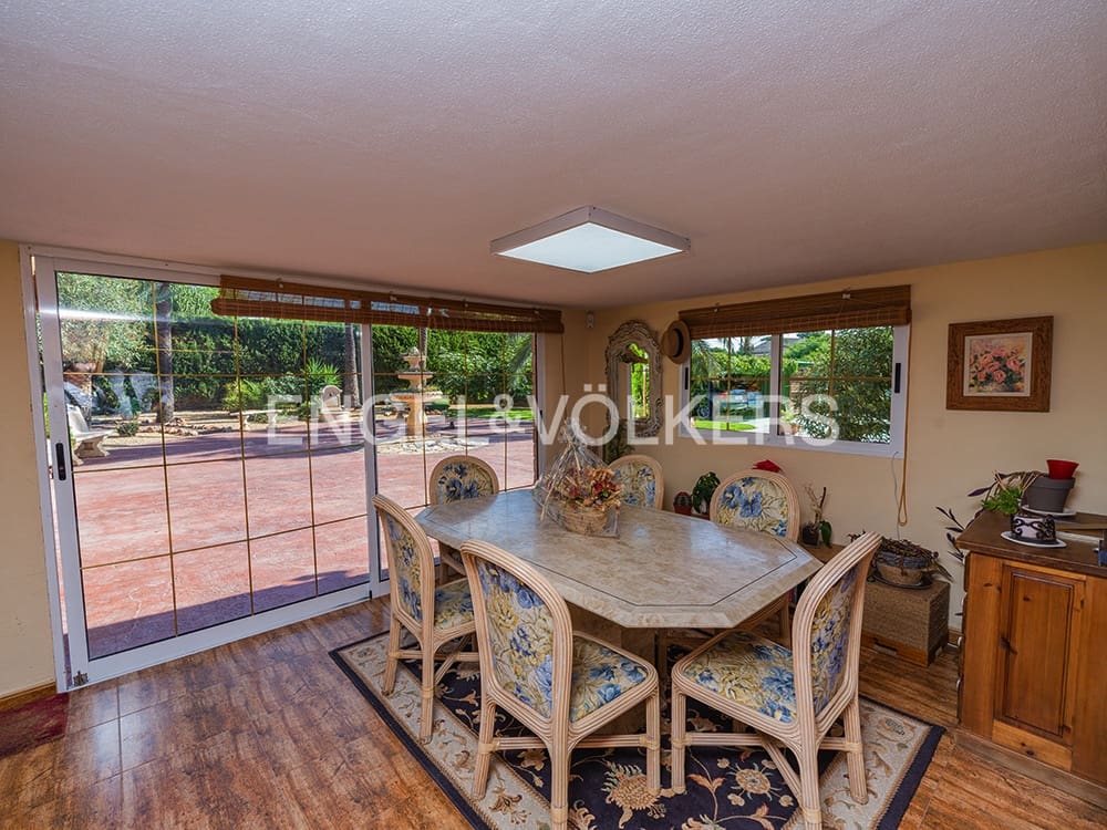 5 sypialnia Dom na sprzedaż w San Vicente / Sant Vicent del Raspeig z basenem garażem - 698 000 € (Ref: 10156882)