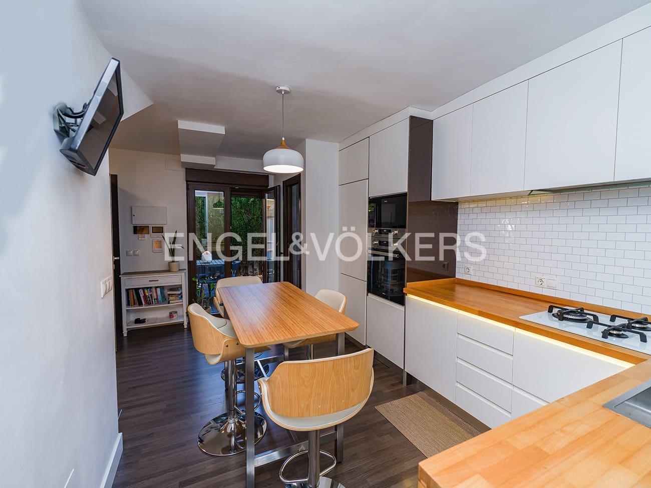 Bungalow de 3 habitaciones en Cabo de las Huertas en venta con piscina garaje - 565.000 € (Ref: 10172205)