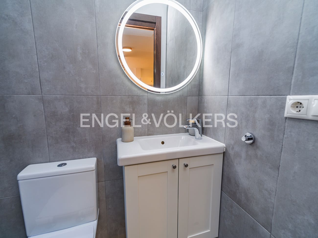 Bungalow de 3 habitaciones en Cabo de las Huertas en venta con piscina garaje - 565.000 € (Ref: 10172205)