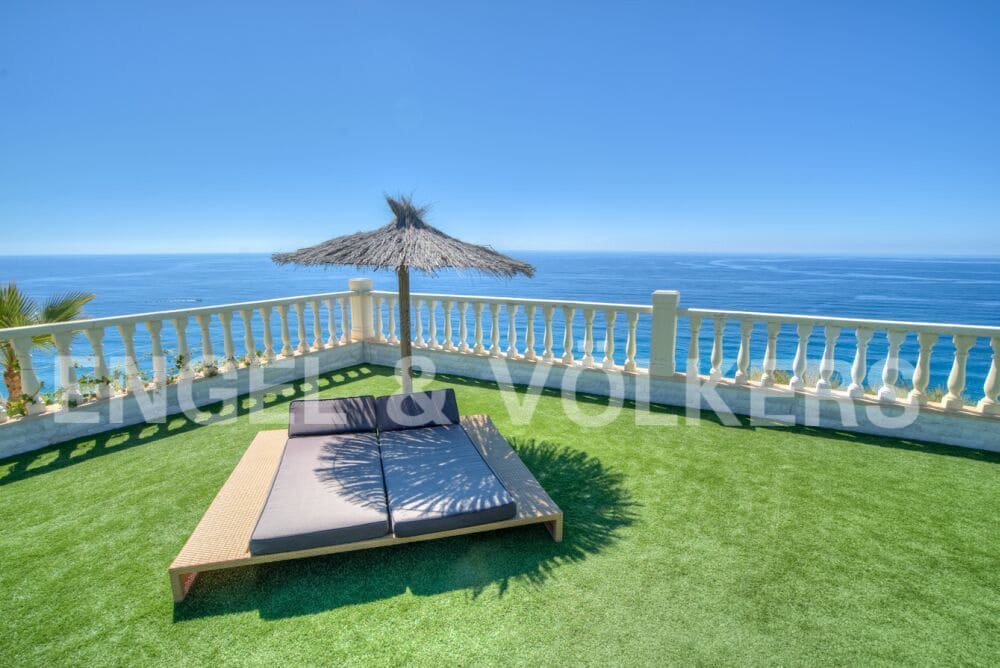 6 soveværelse Villa til salg i El Campello med swimmingpool garage - € 3.800.000 (Ref: 5888581)