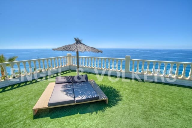 6 soveværelse Villa til salg i El Campello med swimmingpool garage - € 3.800.000 (Ref: 5888581)