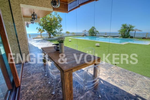 6 soveværelse Villa til salg i El Campello med swimmingpool garage - € 3.800.000 (Ref: 5888581)