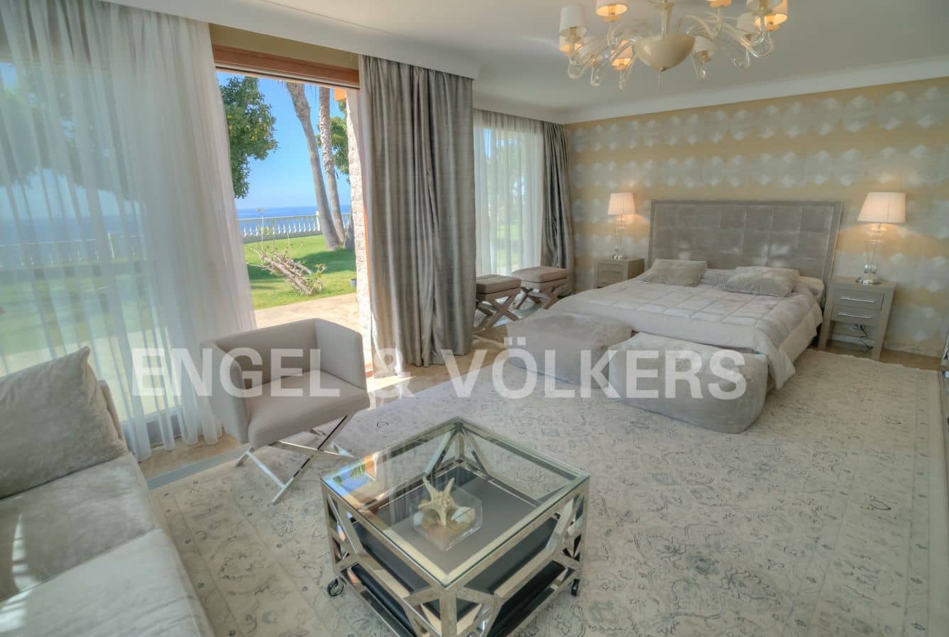 6 soveværelse Villa til salg i El Campello med swimmingpool garage - € 3.800.000 (Ref: 5888581)