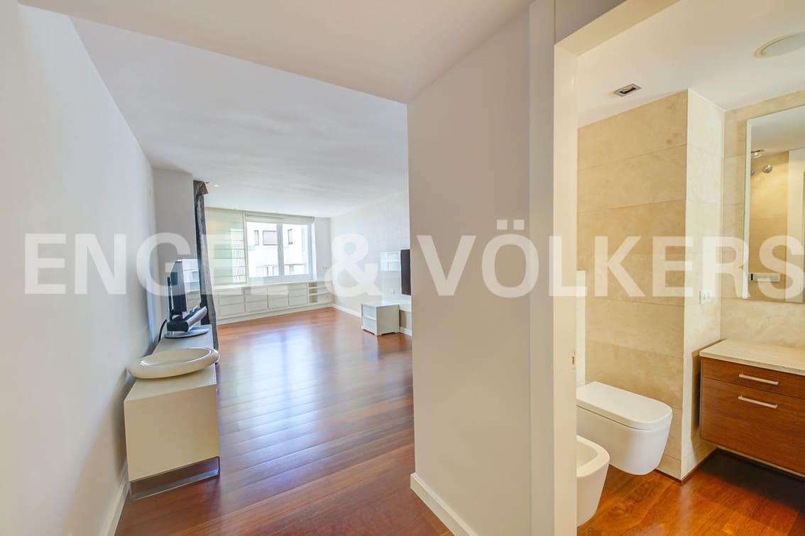 4 soveværelse Penthouse til salg i Alicante by med garage - € 1.200.000 (Ref: 5926627)