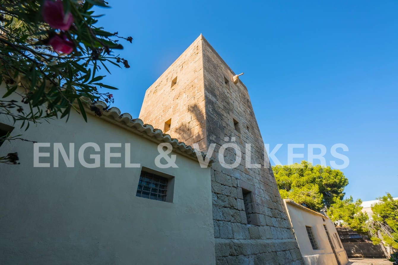 5 soveværelse Villa til salg i Alicante by med swimmingpool - € 1.150.000 (Ref: 5945090)