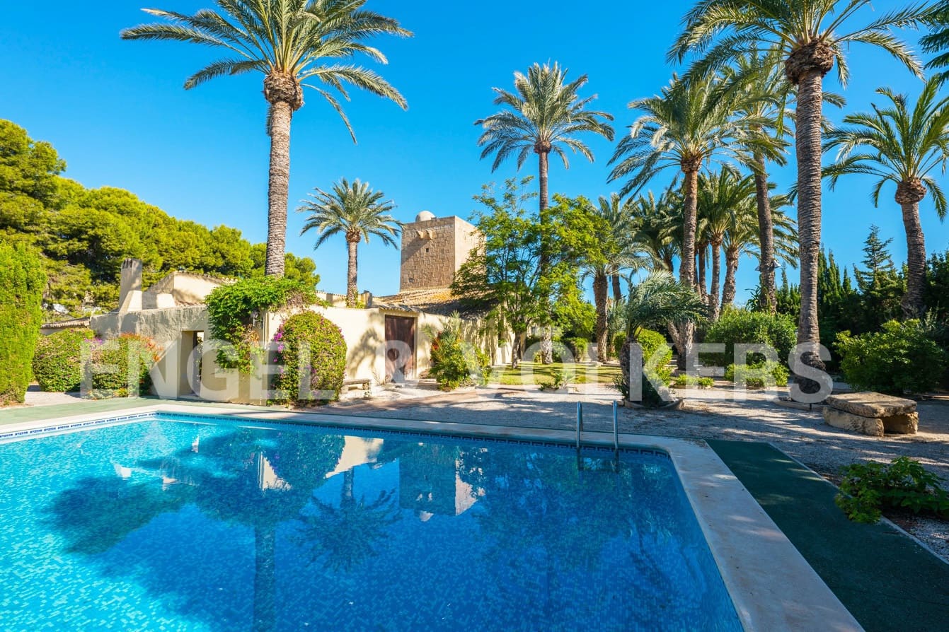 5 soveværelse Villa til salg i Alicante by med swimmingpool - € 1.150.000 (Ref: 5945090)