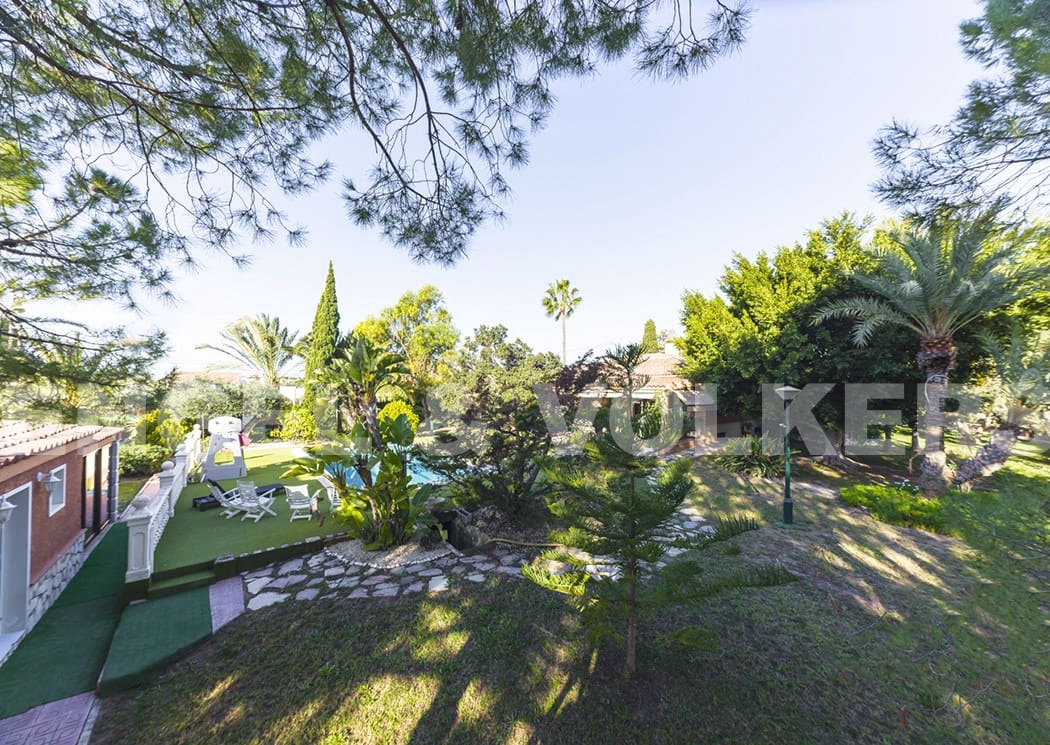 5 soveværelse Villa til salg i Elche / Elx med swimmingpool - € 750.000 (Ref: 5974435)