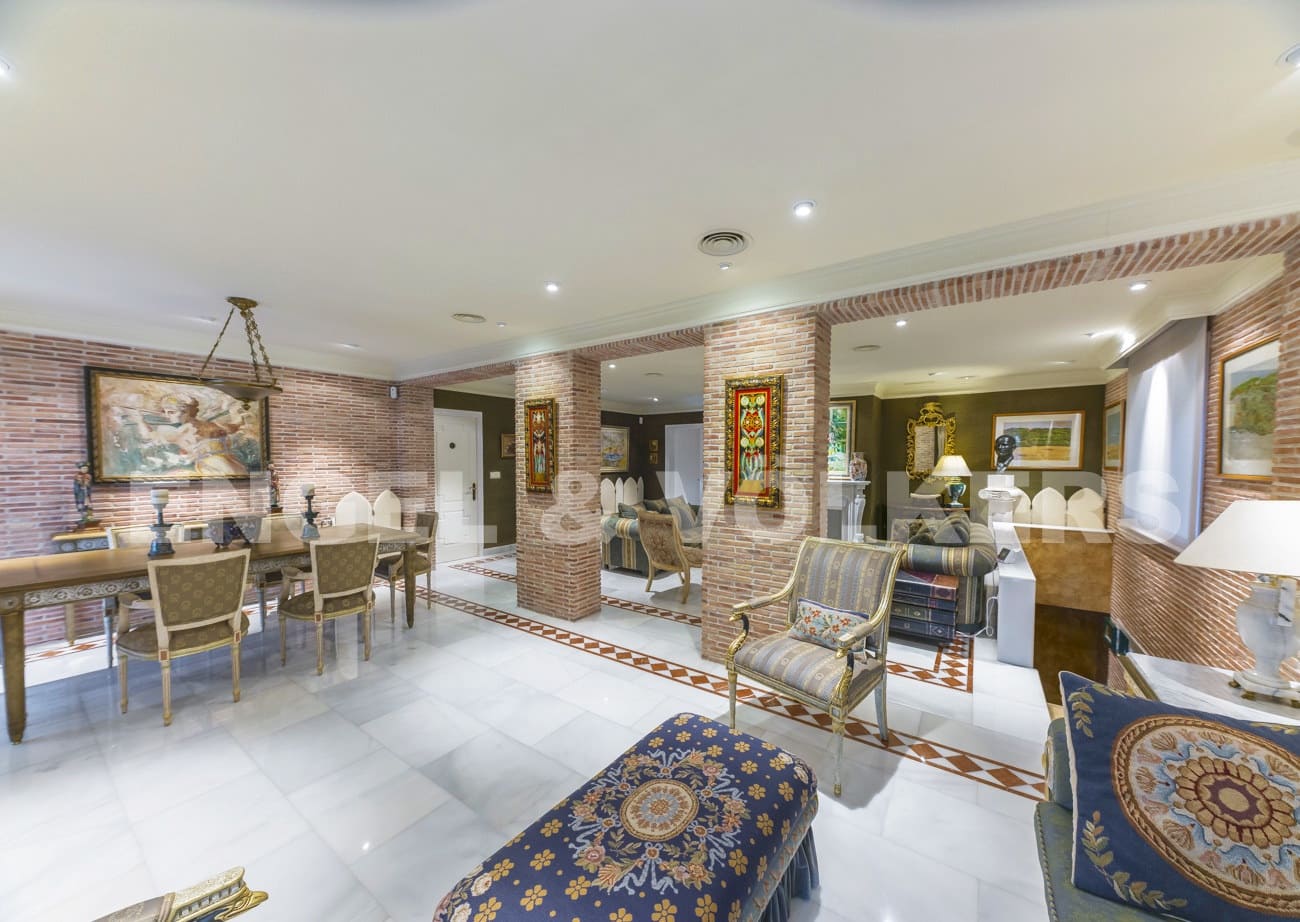 5 soveværelse Villa til salg i Elche / Elx med swimmingpool - € 750.000 (Ref: 5974435)