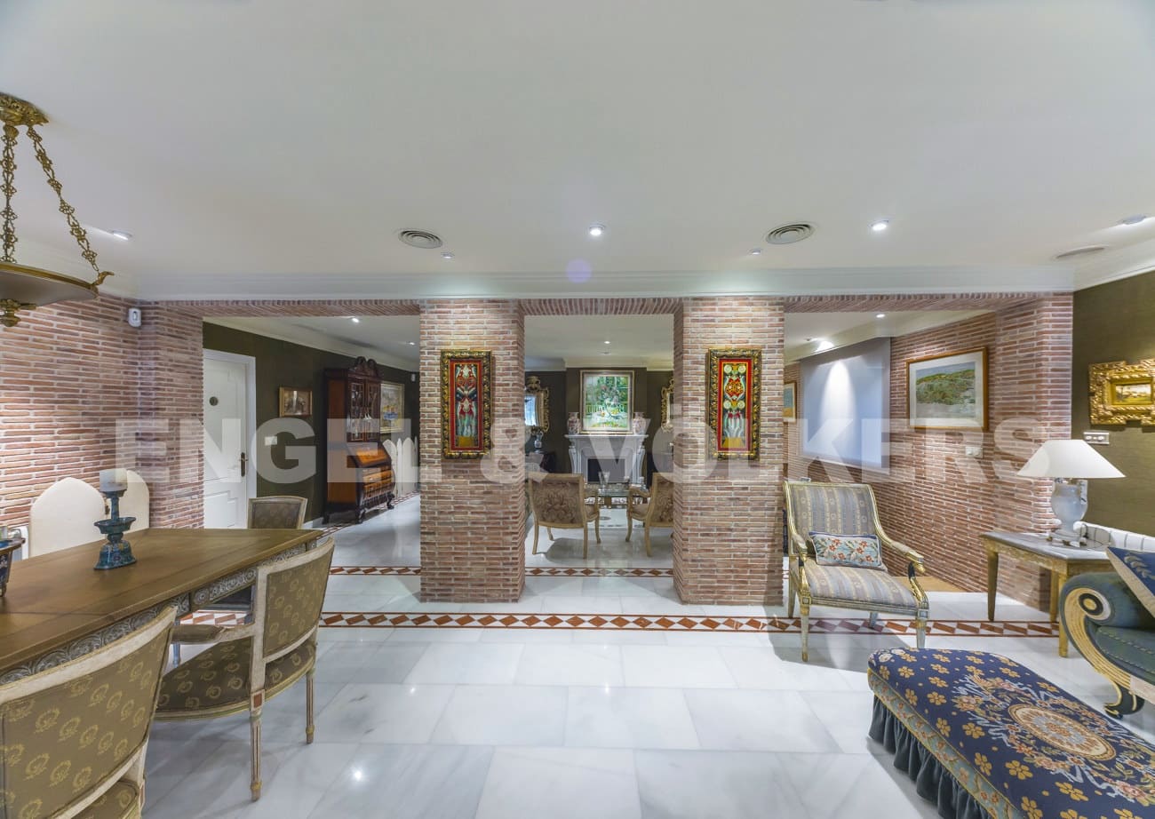 5 soveværelse Villa til salg i Elche / Elx med swimmingpool - € 750.000 (Ref: 5974435)