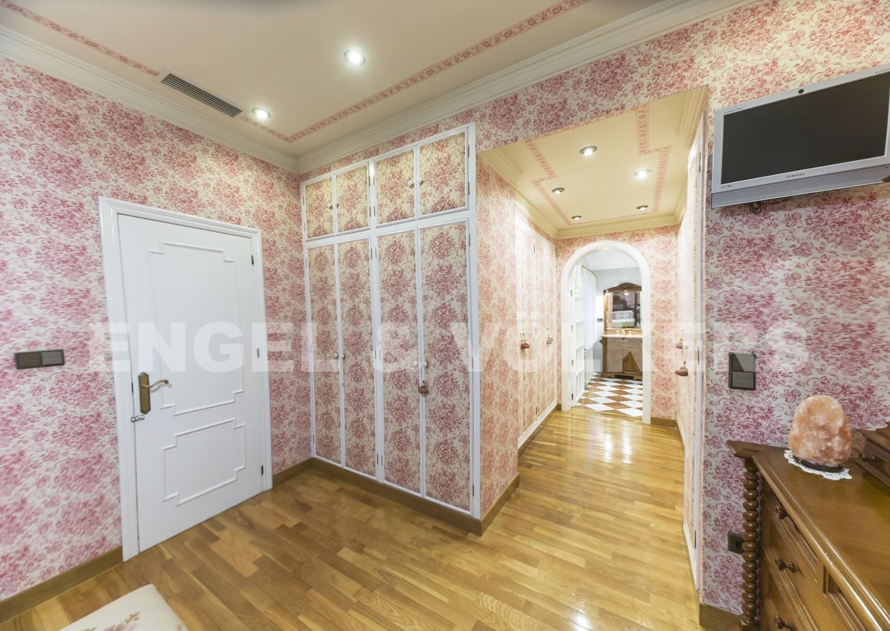 5 soveværelse Villa til salg i Elche / Elx med swimmingpool - € 750.000 (Ref: 5974435)