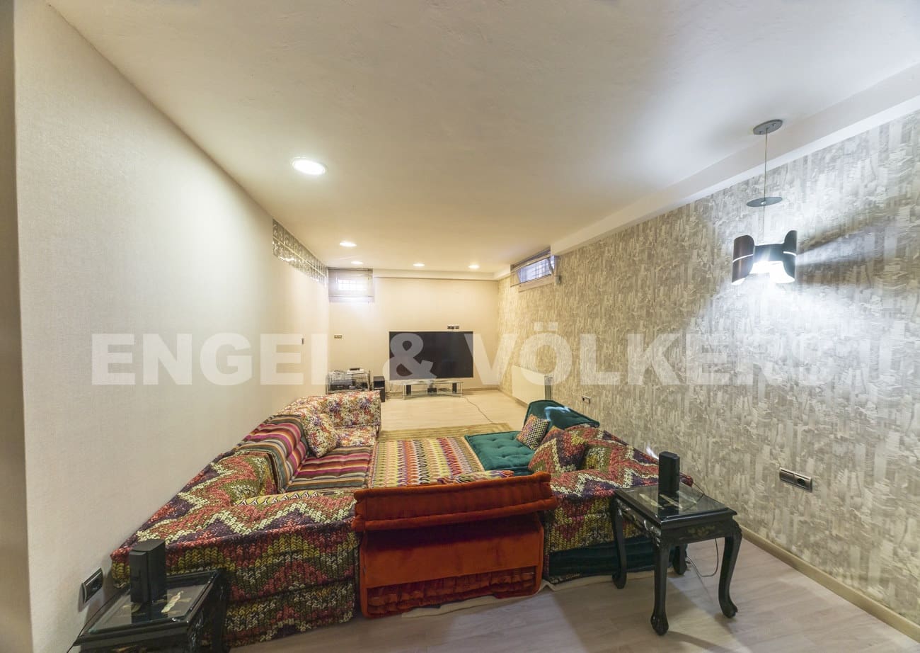 5 soveværelse Villa til salg i Elche / Elx med swimmingpool - € 750.000 (Ref: 5974435)