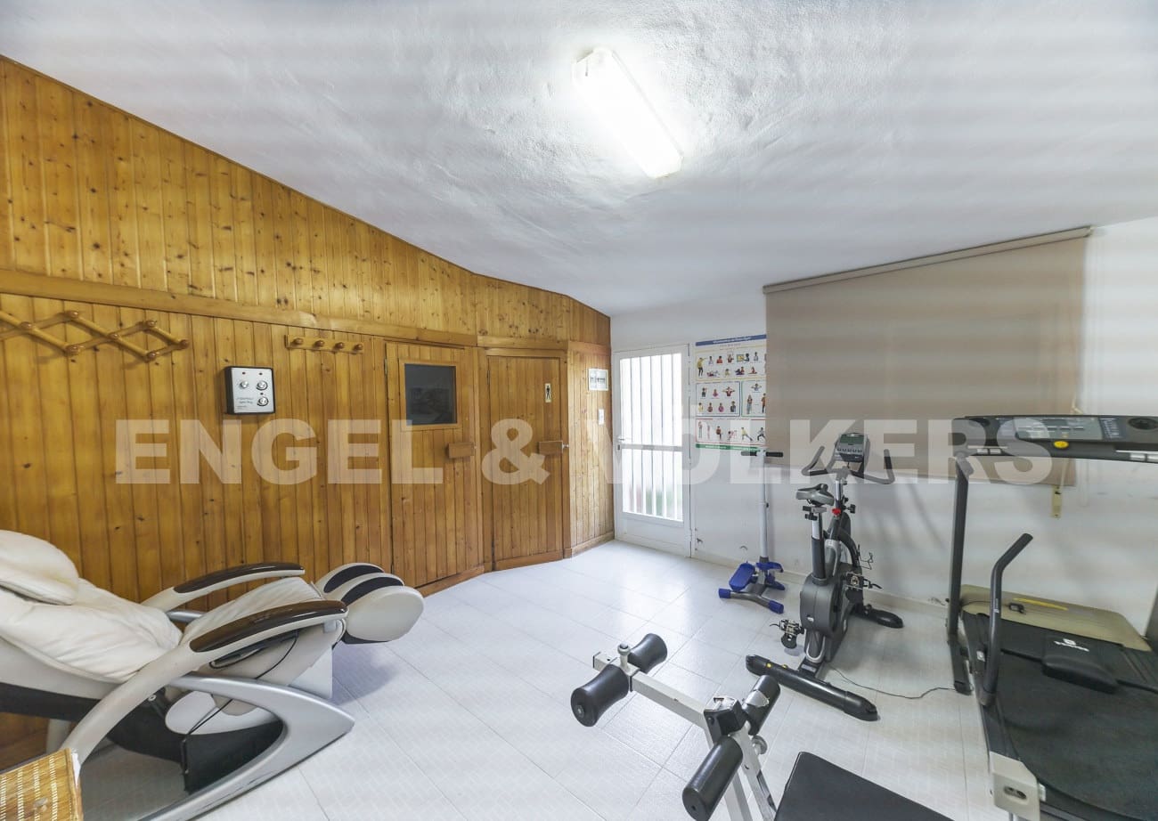 5 soveværelse Villa til salg i Elche / Elx med swimmingpool - € 750.000 (Ref: 5974435)