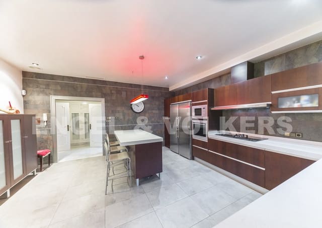 5 makuuhuone Huvila myytävänä paikassa Elche / Elx mukana uima-altaan - 750 000 € (Ref: 5974435)