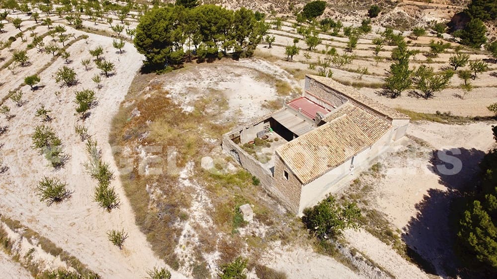 Finca/Landehus til salg i Jijona / Xixona - € 525.000 (Ref: 6266471)