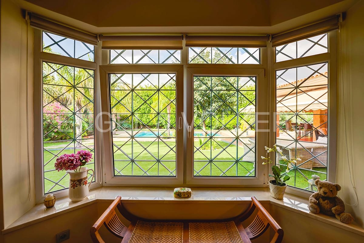 5 bedroom Villa for sale in Alicante / Alacant city with pool garage - € 1,200,000 (Ref: 6271719)