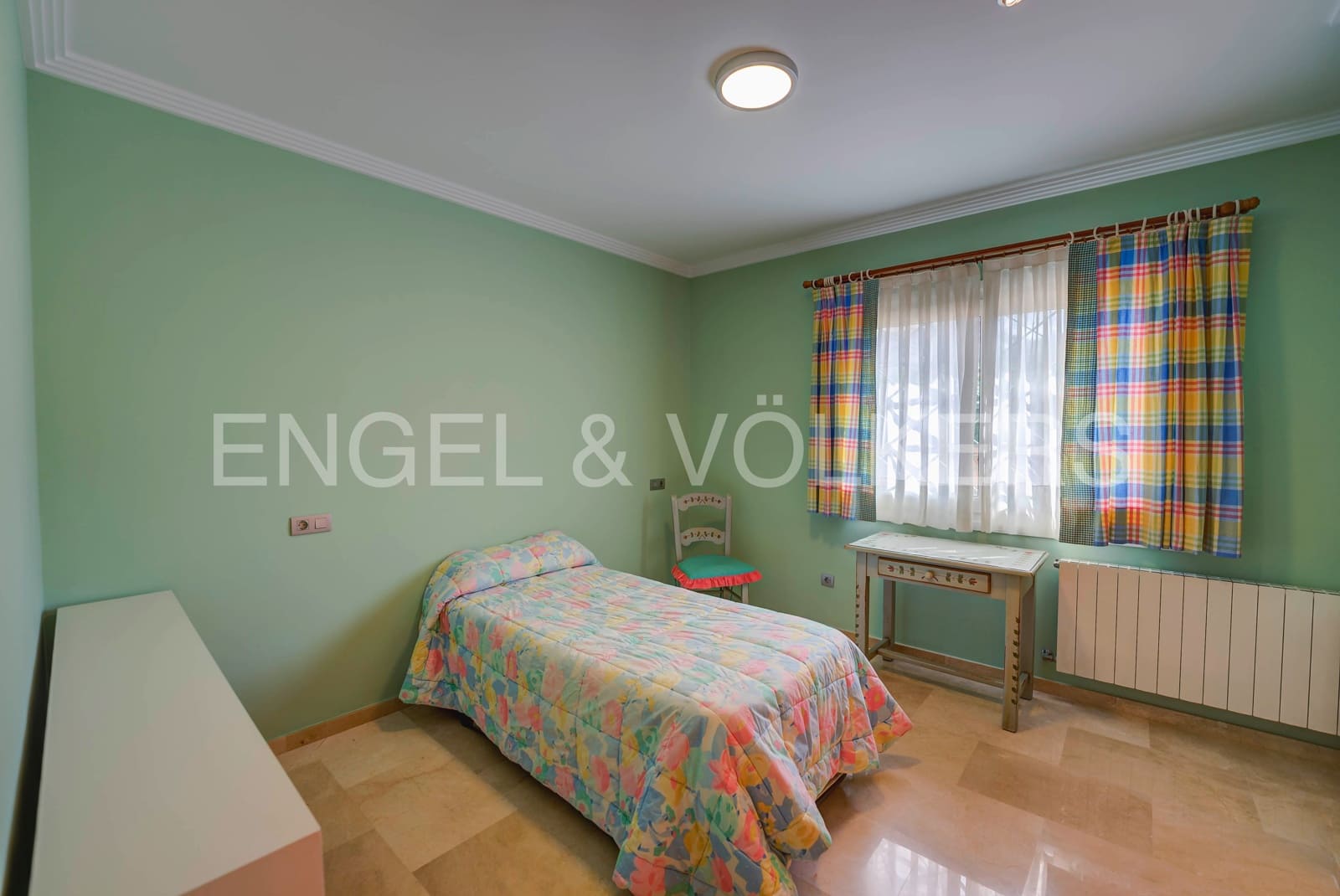 5 bedroom Villa for sale in Alicante / Alacant city with pool garage - € 1,200,000 (Ref: 6271719)