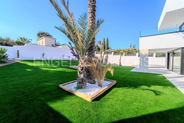 4 sovrum Villa till salu i Alicante stad med pool garage - 1 695 000 € (Ref: 6330396)