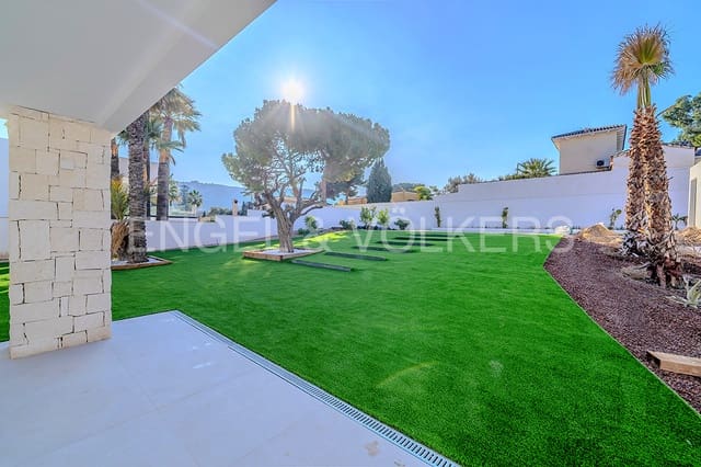 4 sovrum Villa till salu i Alicante stad med pool garage - 1 695 000 € (Ref: 6330396)