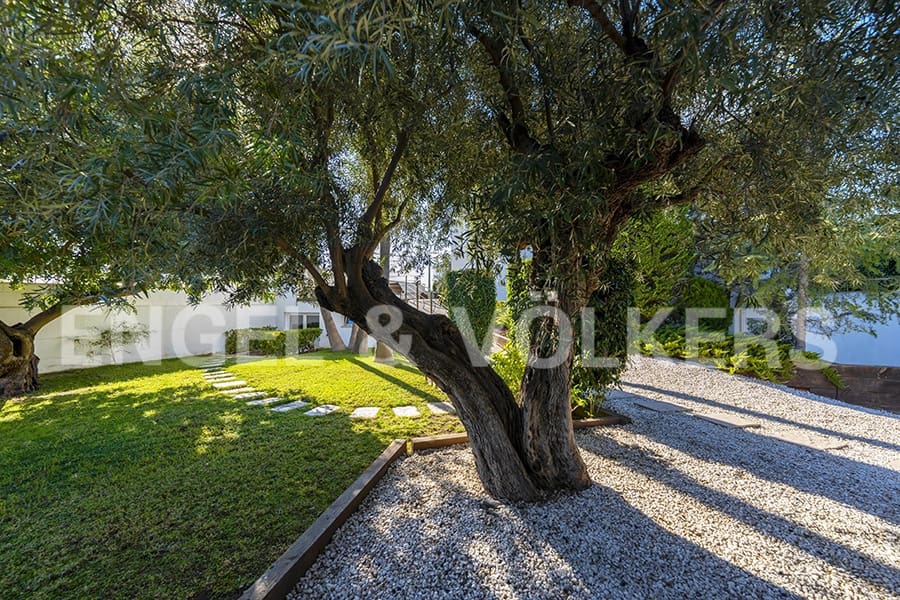 4 soveværelse Villa til salg i La Font med swimmingpool garage - € 1.480.000 (Ref: 6525498)