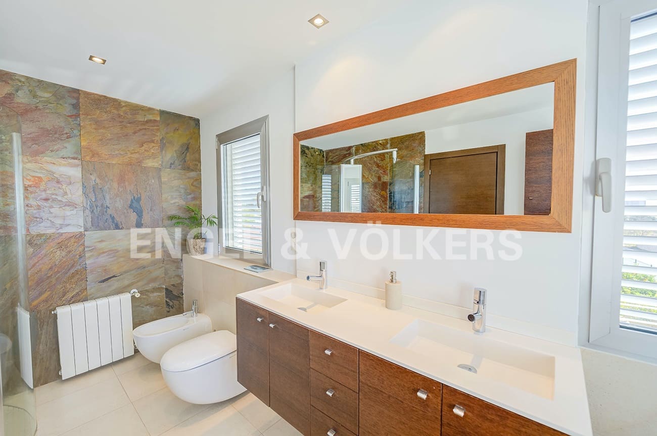 4 soveværelse Villa til salg i La Font med swimmingpool garage - € 1.480.000 (Ref: 6525498)