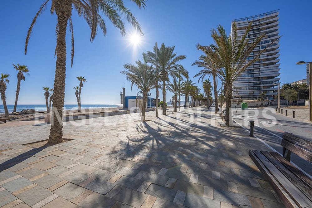 2 soverom Leilighet til salgs i Playa de San Juan med svømmebasseng - € 525 000 (Ref: 6633237)