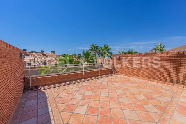8 sovrum Radhus till salu i Cabo de las Huertas, Alicante stad med pool garage - 1 149 000 € (Ref: 7058350)