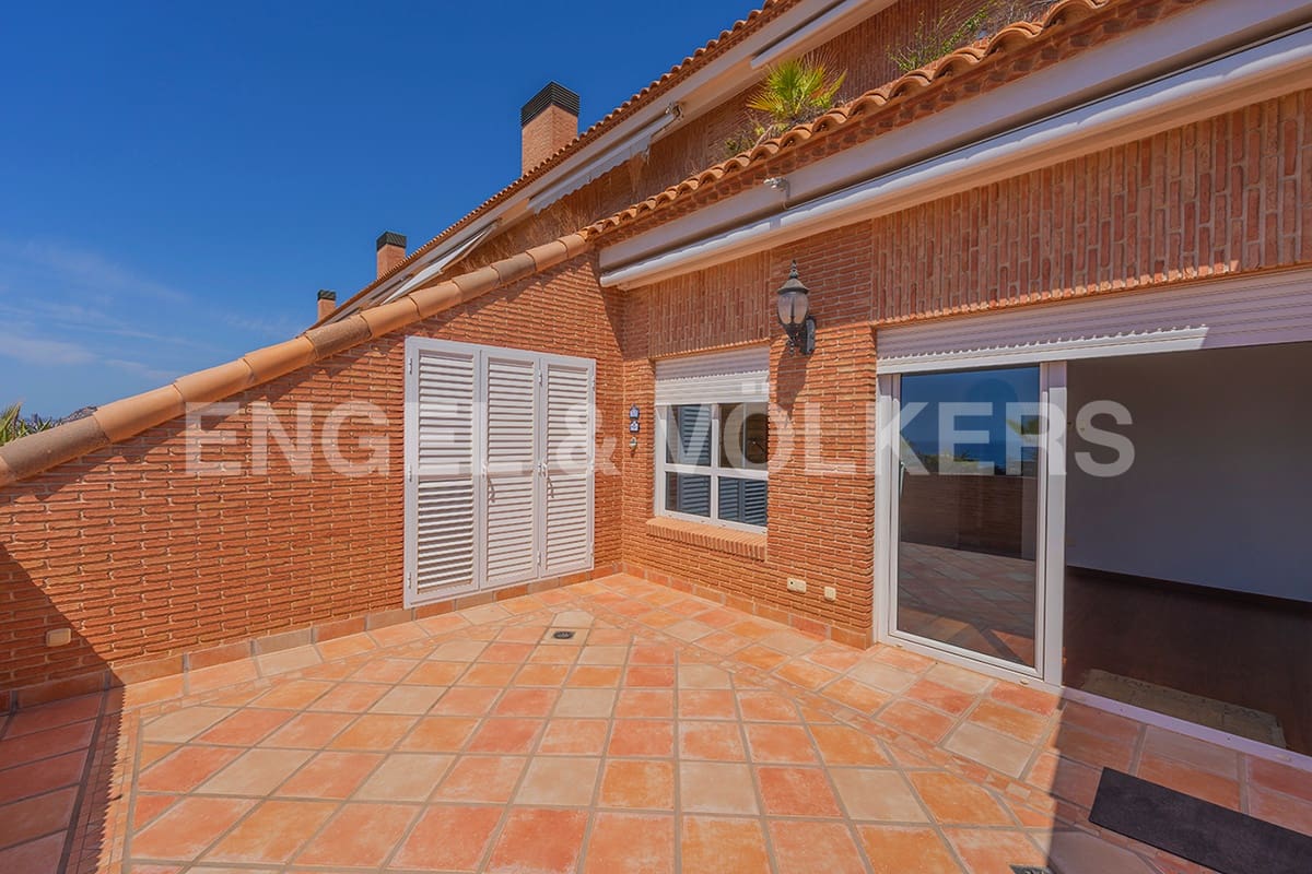 8 soveværelse Rækkehus til salg i Cabo de las Huertas med swimmingpool garage - € 1.149.000 (Ref: 7058350)