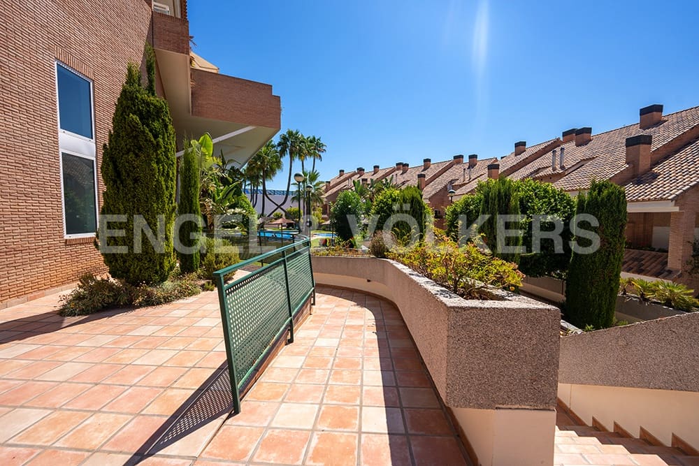 8 soveværelse Rækkehus til salg i Cabo de las Huertas med swimmingpool garage - € 1.149.000 (Ref: 7058350)