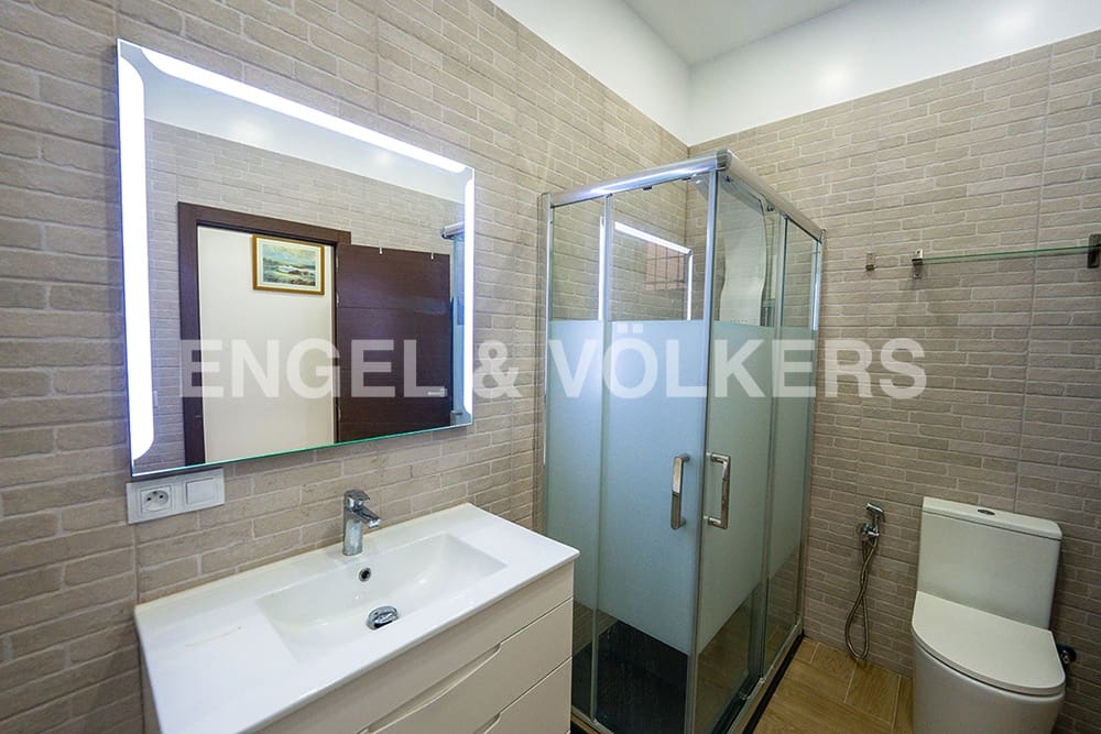 Apartamento de 4 habitaciones en Alicante / Alacant ciudad en venta - 350.000 € (Ref: 7064578)