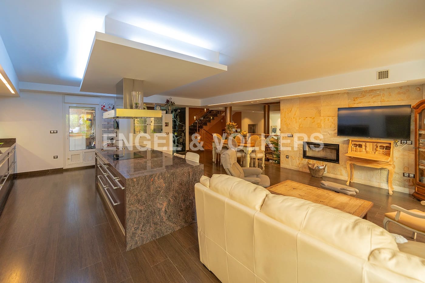 3 quarto Moradia para venda em Muchamiel / Mutxamel com garagem - 690 000 € (Ref: 7263460)