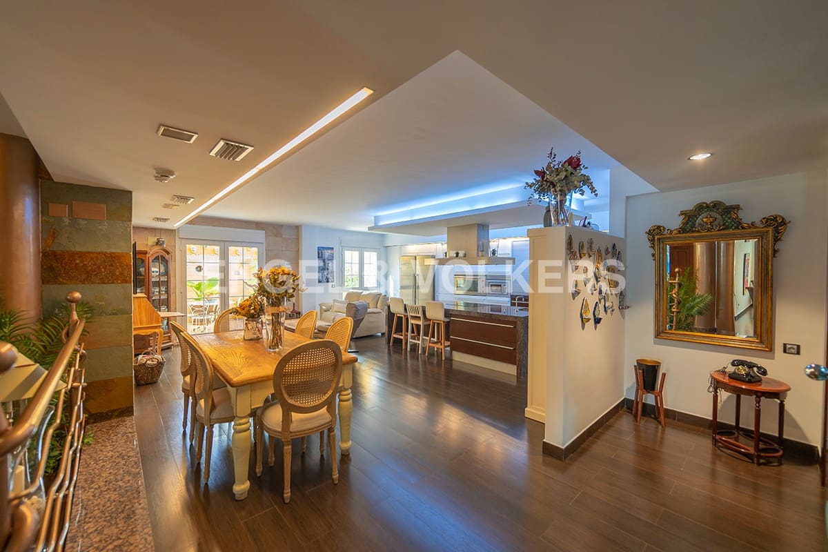 3 quarto Moradia para venda em Muchamiel / Mutxamel com garagem - 690 000 € (Ref: 7263460)