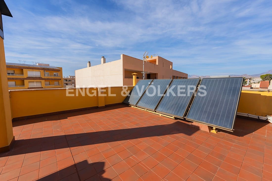 3 quarto Moradia para venda em Muchamiel / Mutxamel com garagem - 690 000 € (Ref: 7263460)