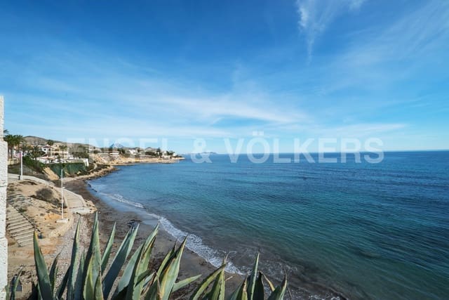 6 soveværelse Villa til salg i El Campello med swimmingpool - € 3.750.000 (Ref: 7464594)
