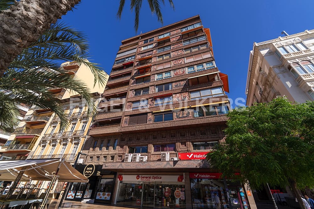 5 soveværelse Lejlighed til salg i Alicante by - € 1.200.000 (Ref: 7599642)