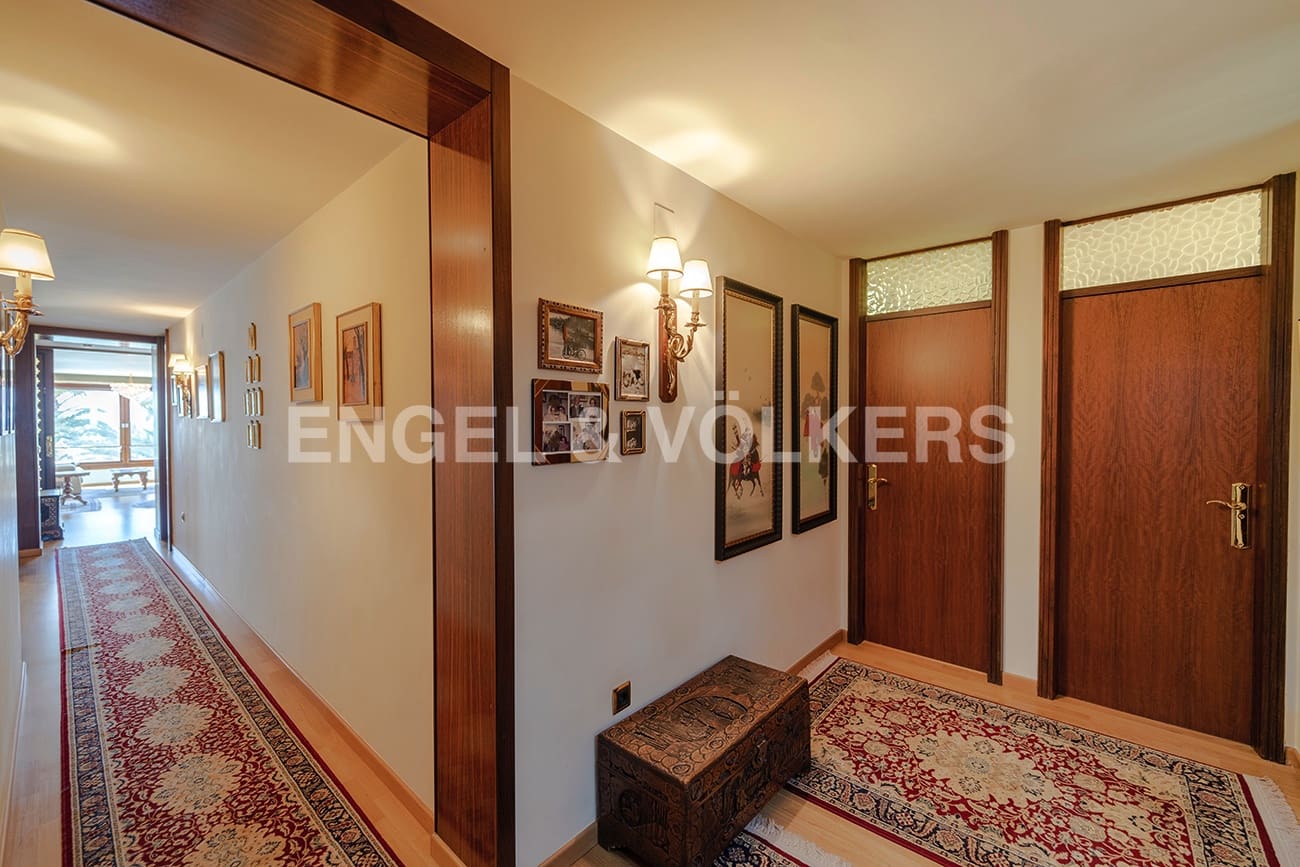 5 soveværelse Lejlighed til salg i Alicante by - € 1.200.000 (Ref: 7599642)