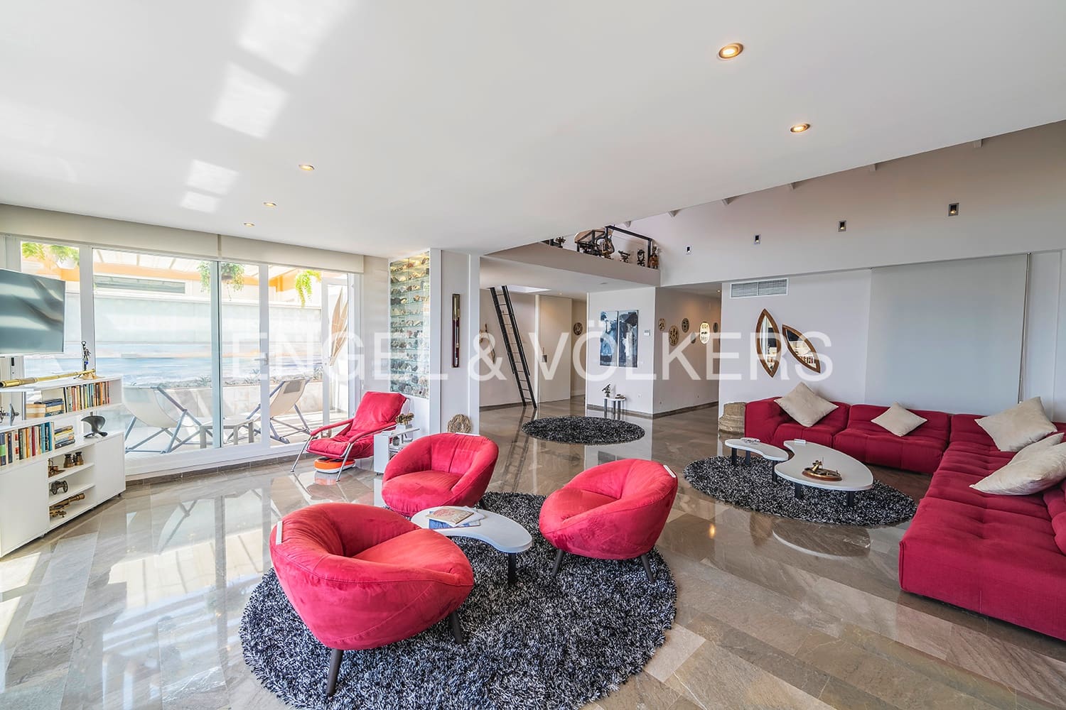 3 soveværelse Penthouse til salg i Alicante by med garage - € 1.350.000 (Ref: 7696978)