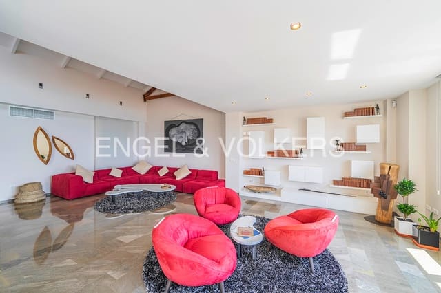 3 soveværelse Penthouse til salg i Alicante by med garage - € 1.350.000 (Ref: 7696978)