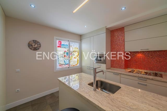 3 soveværelse Penthouse til salg i Alicante by med garage - € 1.350.000 (Ref: 7696978)