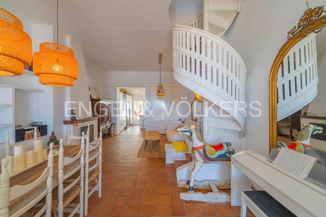 4 soveværelse Villa til salg i El Campello - € 1.150.000 (Ref: 7800298)