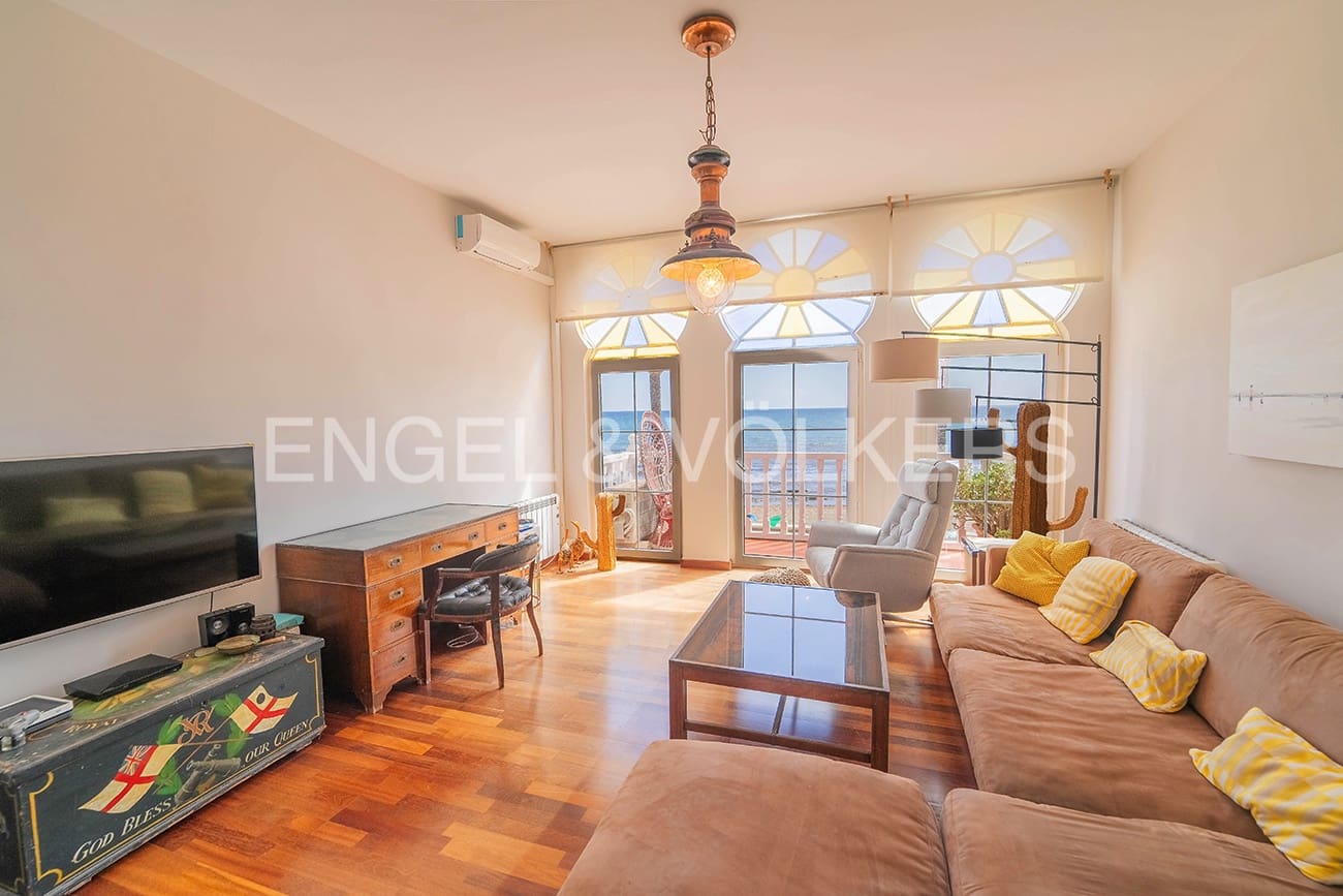 4 soveværelse Villa til salg i El Campello - € 1.150.000 (Ref: 7800298)