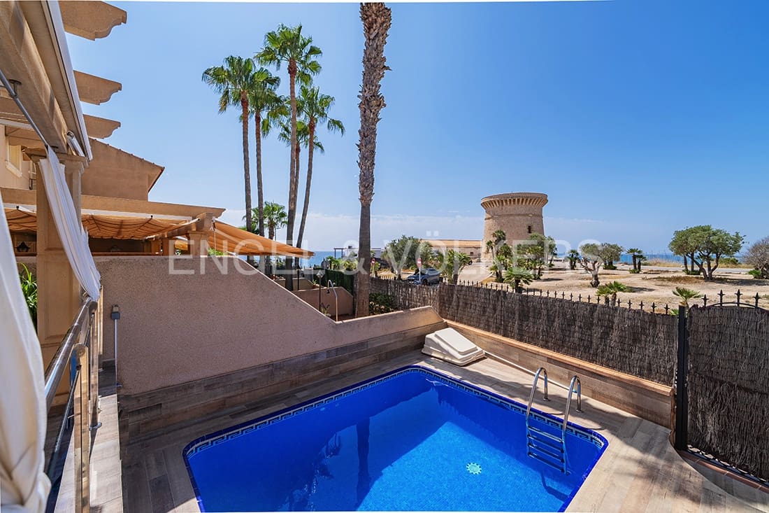 4 soveværelse Rækkehus til salg i El Campello - € 695.000 (Ref: 7800304)