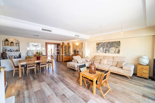 4 bedroom Terraced Villa for sale in El Campello - € 695,000 (Ref: 7800304)