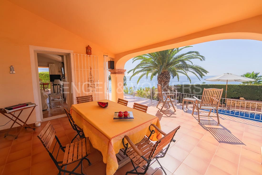 6 soveværelse Villa til salg i El Campello med swimmingpool - € 1.100.000 (Ref: 7845188)