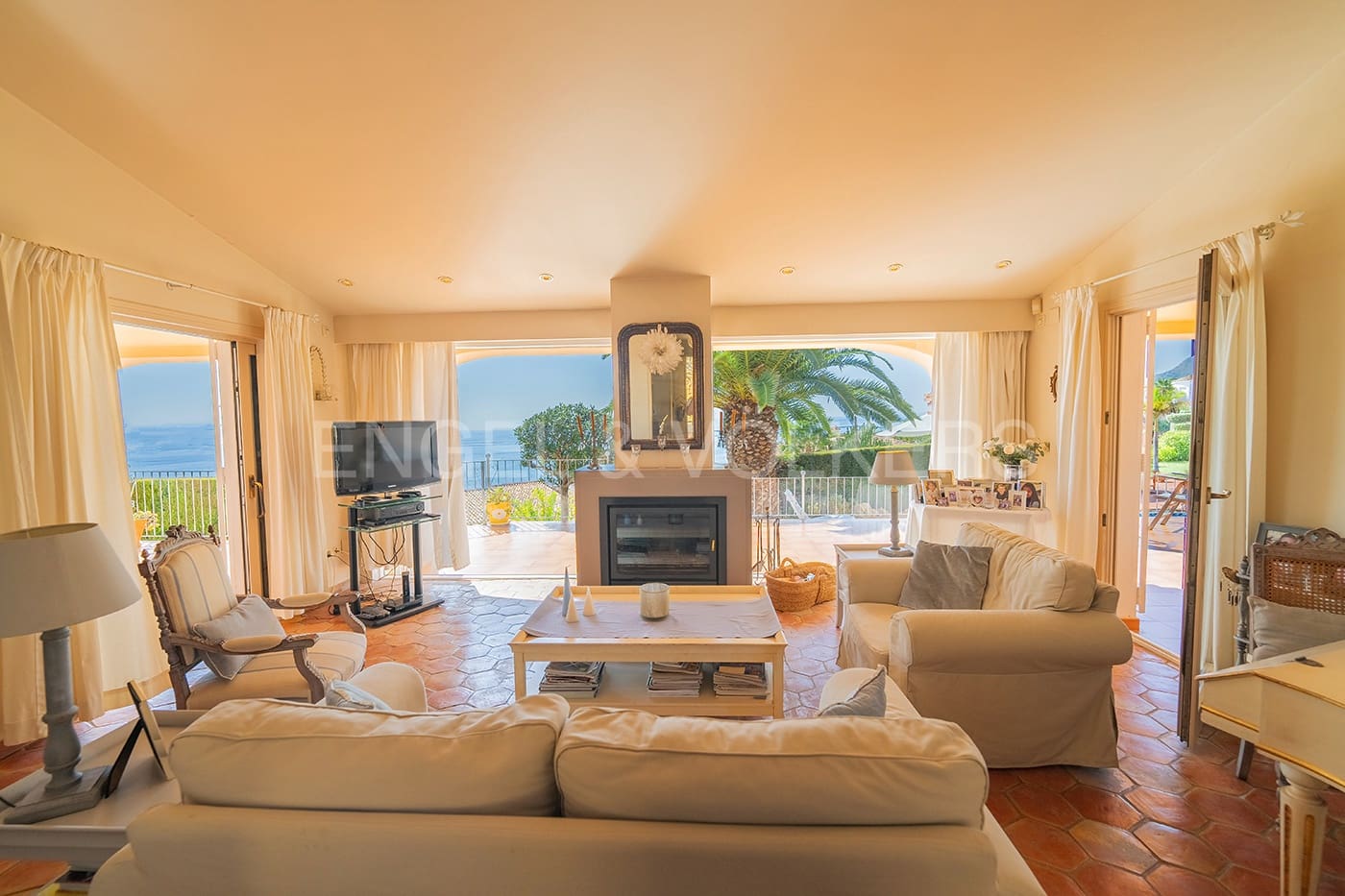 6 soveværelse Villa til salg i El Campello med swimmingpool - € 1.100.000 (Ref: 7845188)