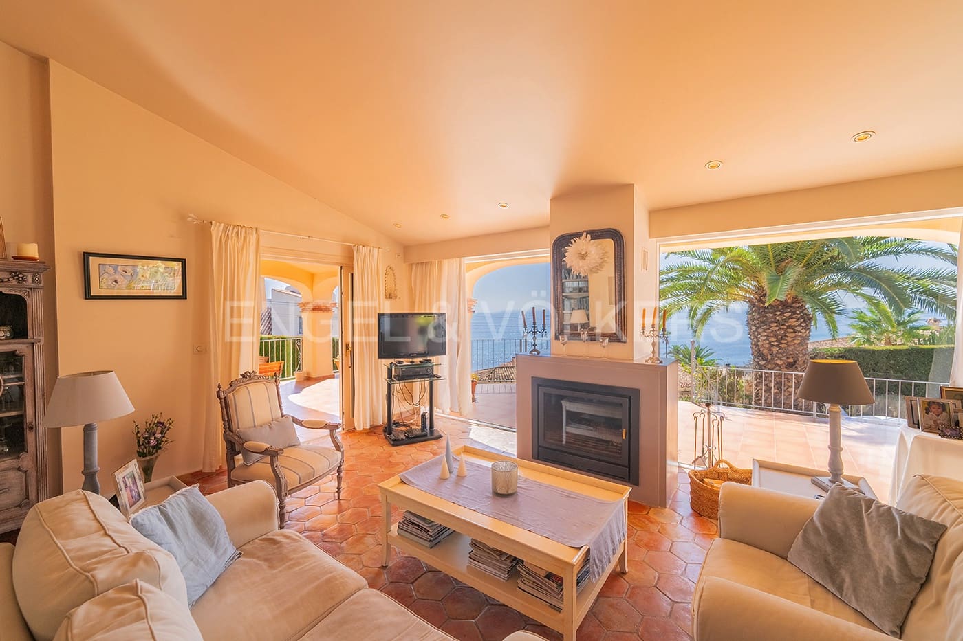 6 soveværelse Villa til salg i El Campello med swimmingpool - € 1.100.000 (Ref: 7845188)