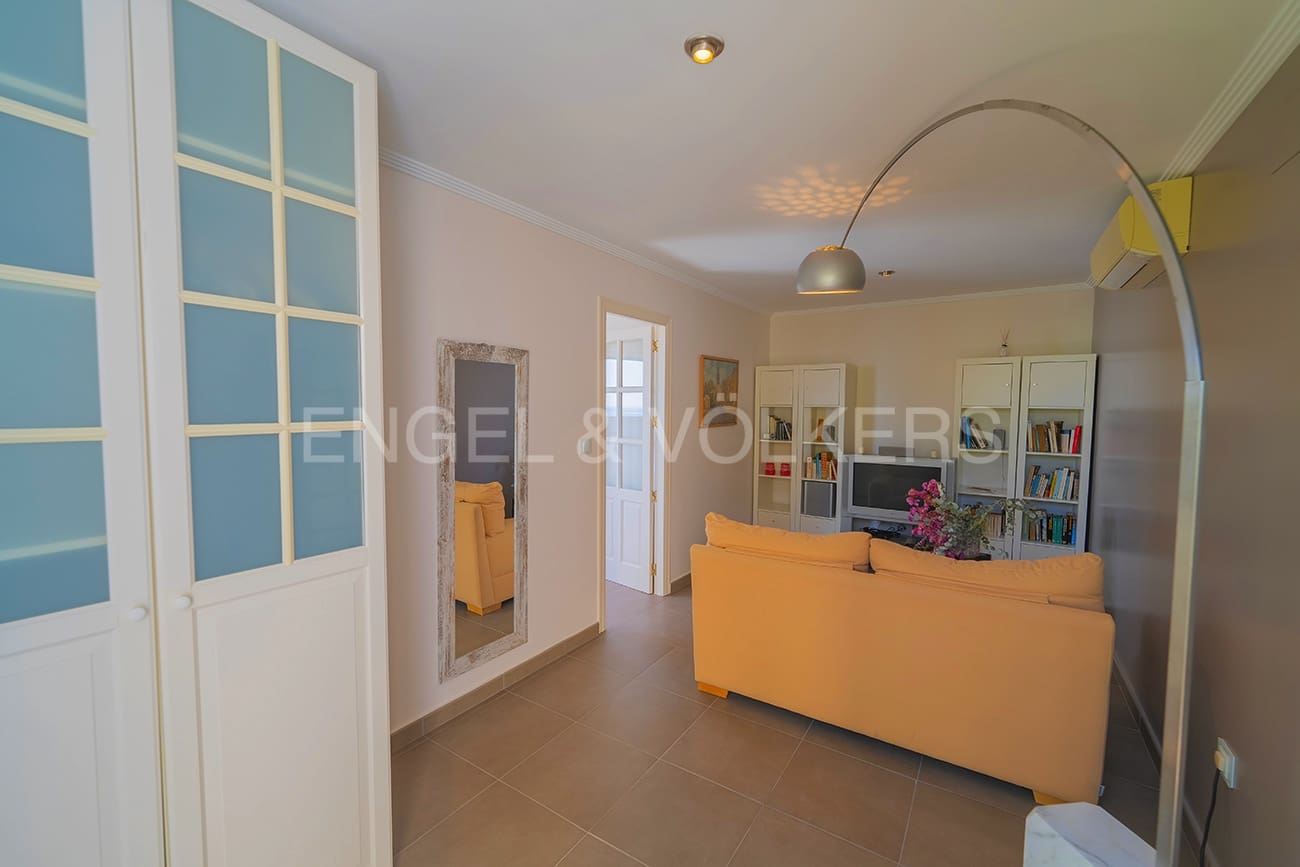 6 soveværelse Villa til salg i El Campello med swimmingpool - € 1.100.000 (Ref: 7845188)