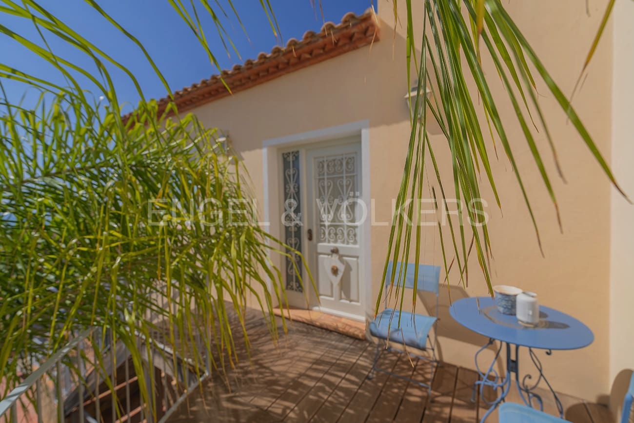 6 soveværelse Villa til salg i El Campello med swimmingpool - € 1.100.000 (Ref: 7845188)